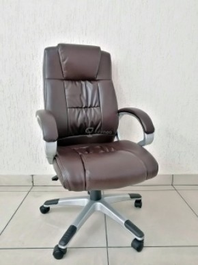 Кресло Barneo K-6 для руководителя (коричневая экокожа) в Ялуторовске - yalutorovsk.ok-mebel.com | фото