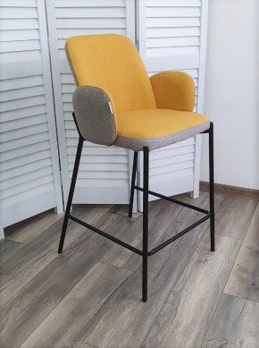 Полубарный стул NYX (H=65cm) VF106 желтый / VF120 серый М-City в Ялуторовске - yalutorovsk.ok-mebel.com | фото