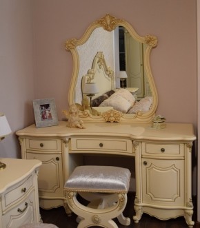 Туалетный стол + Зеркало Мона Лиза (крем) в Ялуторовске - yalutorovsk.ok-mebel.com | фото 6