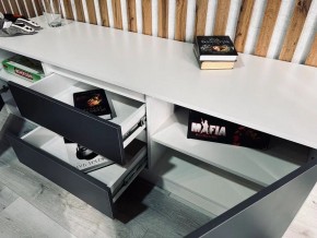 Тумба ТВ большая Парус (Белый/Графит) в Ялуторовске - yalutorovsk.ok-mebel.com | фото 3