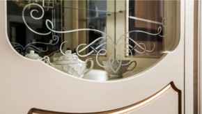 Витрина одностворчатая Мона Лиза (крем) в Ялуторовске - yalutorovsk.ok-mebel.com | фото 6